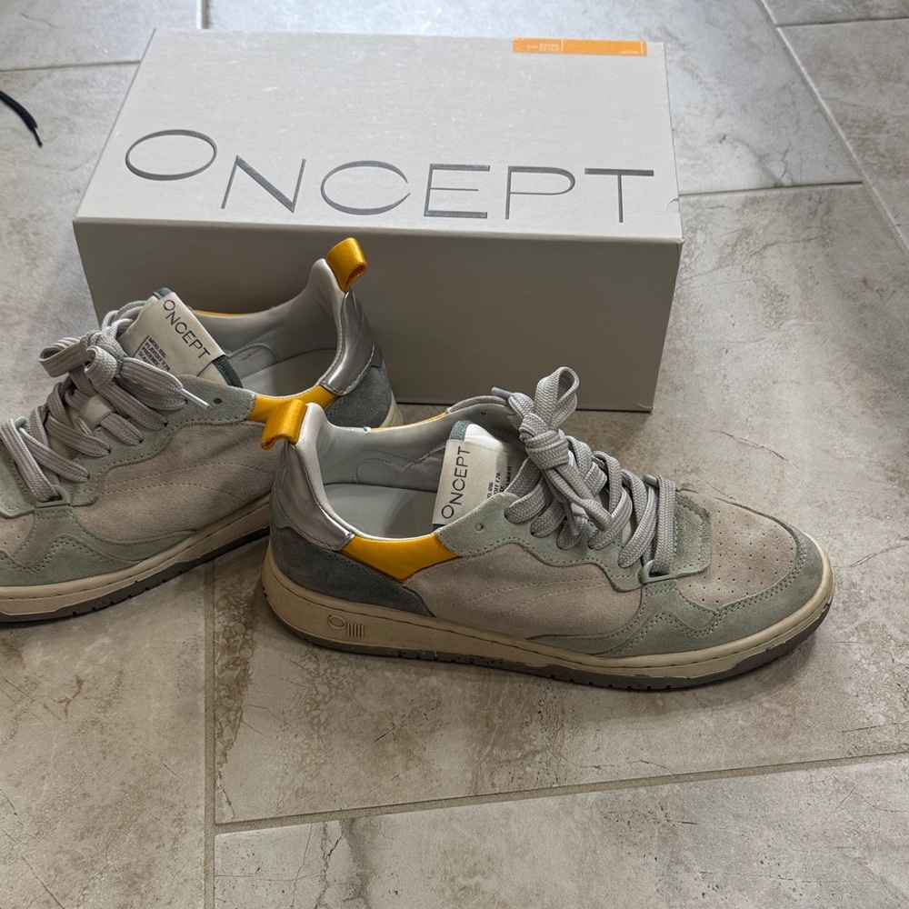 ONCEPT Women's Gray Sneakers with Yellow Accent - Low Top Casual
